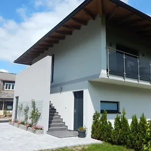 Appartement One, Salzbourg